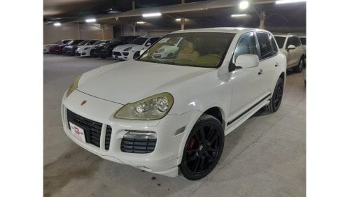 Porsche Cayenne PORSCHE CAYENNE GTS 4.8L 2008 WITH SUNROOF, BOSE SOUND SYSTEM, AND MORE..