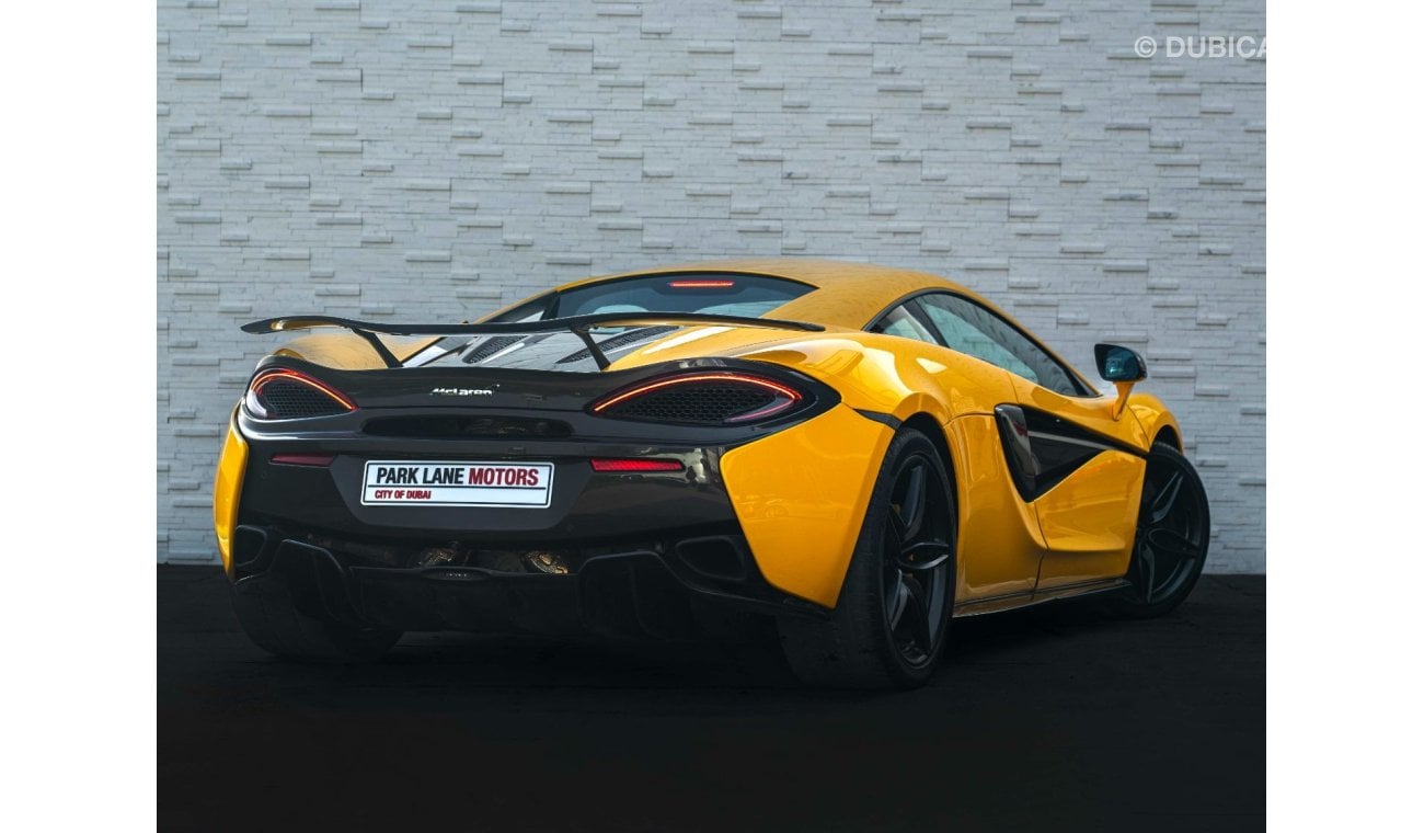 مكلارين 570S AED 13,933 PM • 570 S CARBON PACKAGE • ONLY 52,000 KMS • FREE SERVICES UNTIL 02/2025