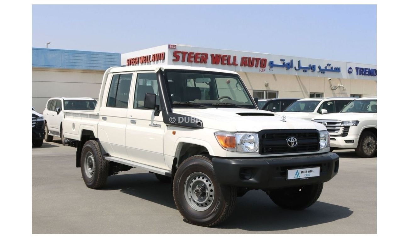 تويوتا لاند كروزر بيك آب DC LOWEST PRICE 2022 | LC 79 D/C PICKUP DSL 4.5L V8 WITH POWER WINDOWS EXPORT ONLY