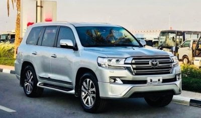 Toyota Land Cruiser VXR 2017 5.7 V8 | Original Shape | Full Option Top Of The Range