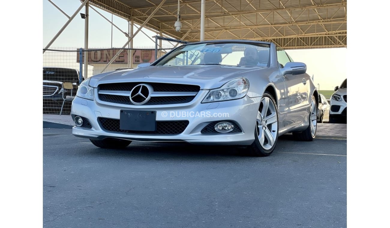 Mercedes-Benz SL 350 convertible