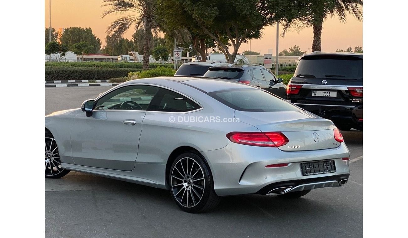 مرسيدس بنز C 300 كوبيه