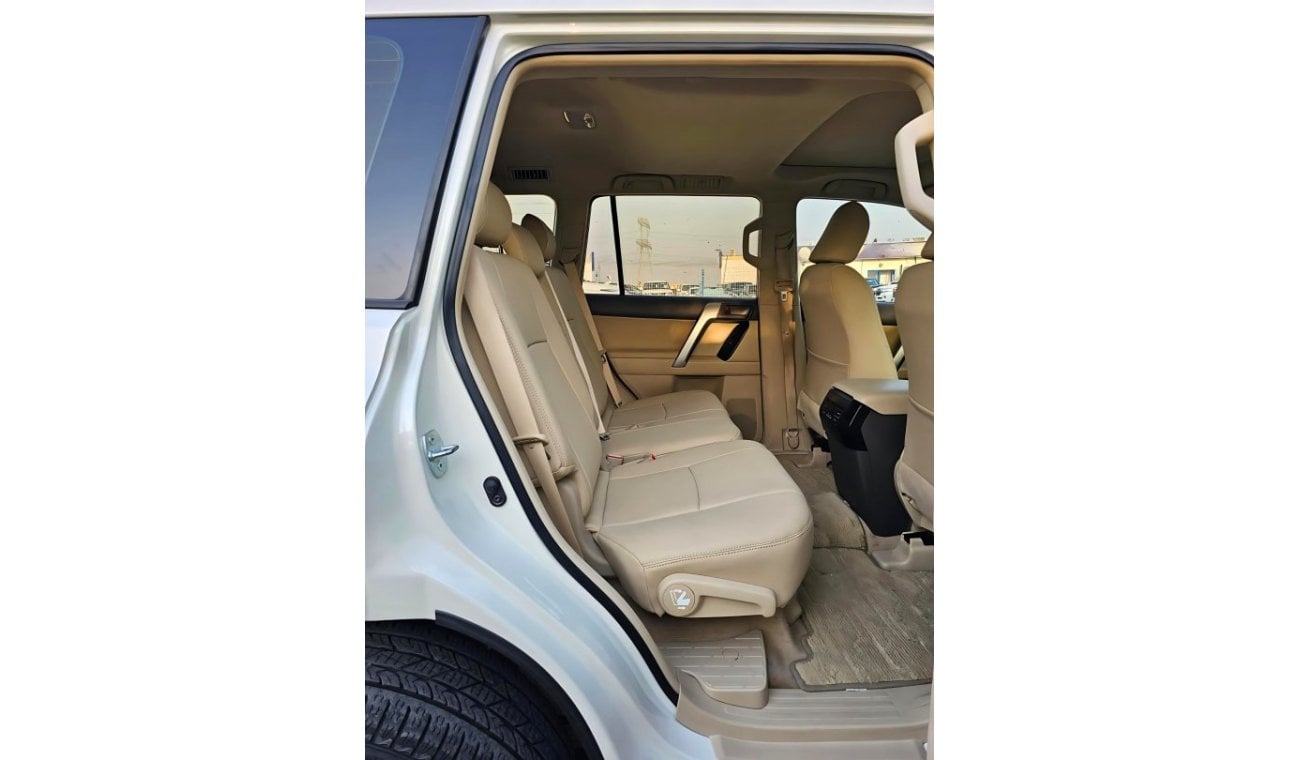 تويوتا برادو GXR V6 4WD/ SUNROOF/ LEATHER/ DVD CAMERA/ 1550 MONTHLY /  LOT# 64881