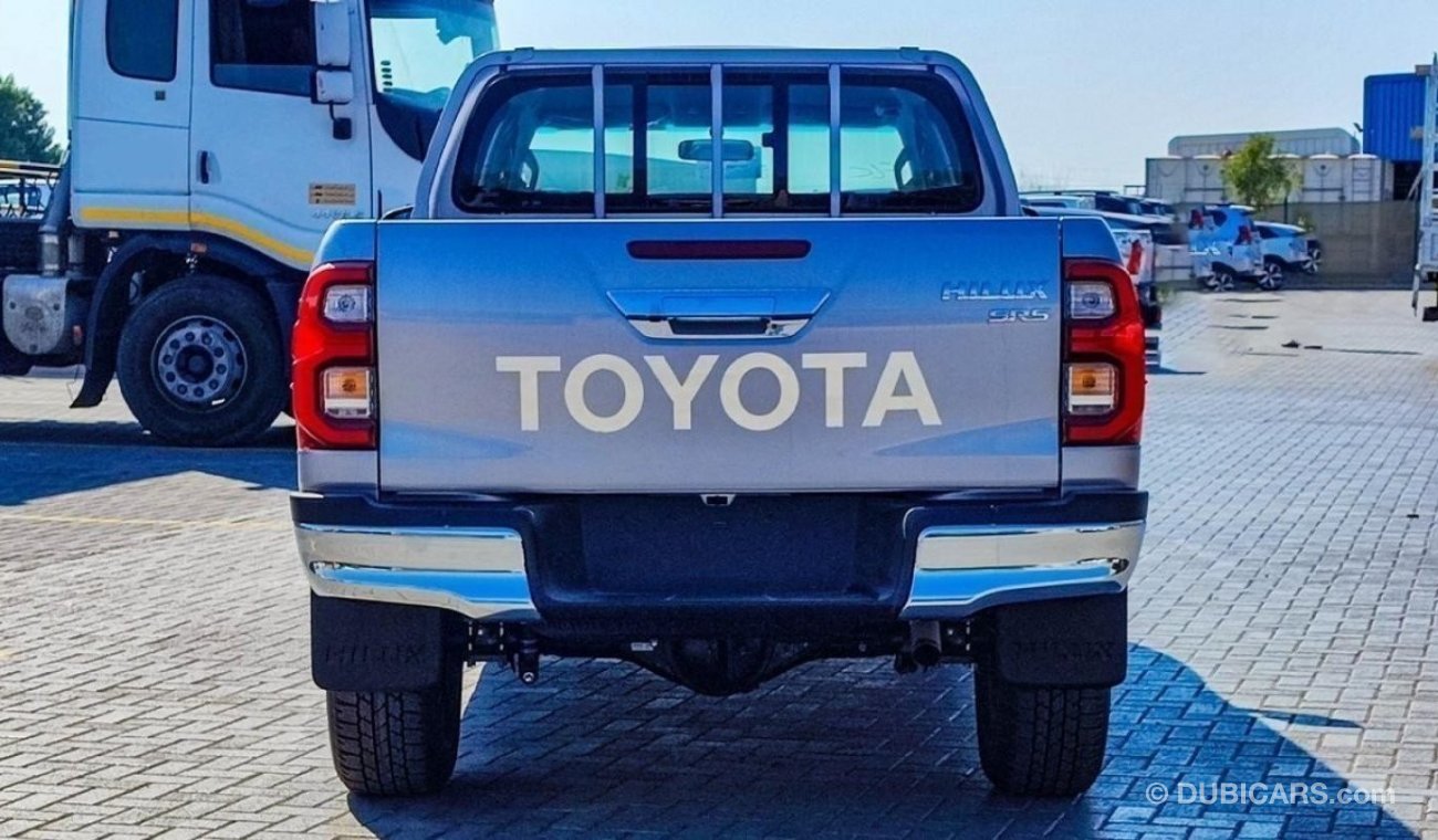 Toyota Hilux Toyota Hilux 2.4L diesel A/T Full option 2024