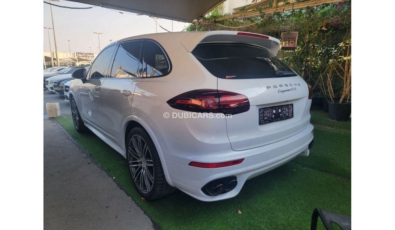 Porsche Cayenne GTS 4.8L