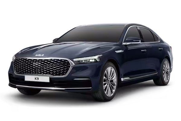 كيا K900 cover - Front Left Angled