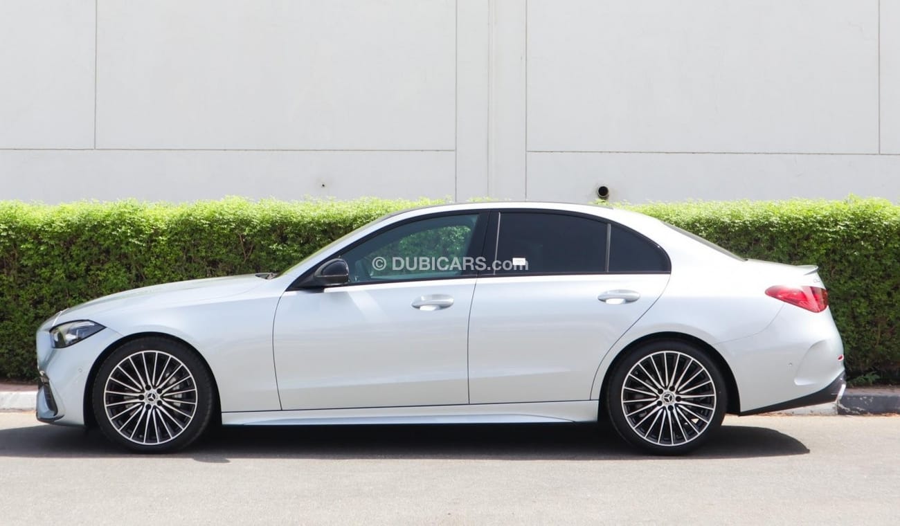 Mercedes-Benz C 300 4matic AMG Night Package Local Registration + 10%