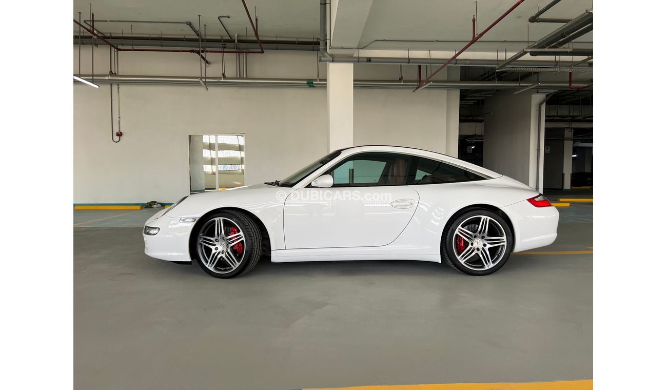 Porsche 911 997 Targa 4S clean GCC car