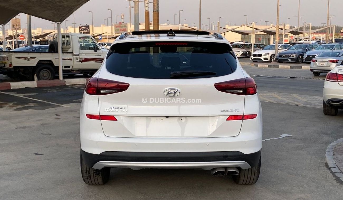 Hyundai Tucson Full Options 5 cameras