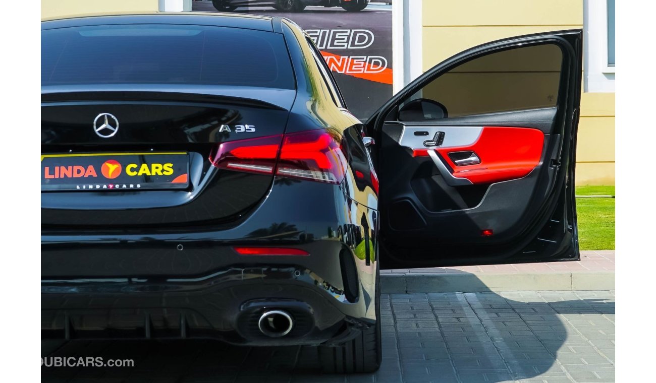 Mercedes-Benz A 35 AMG A 35 AMG Premium +