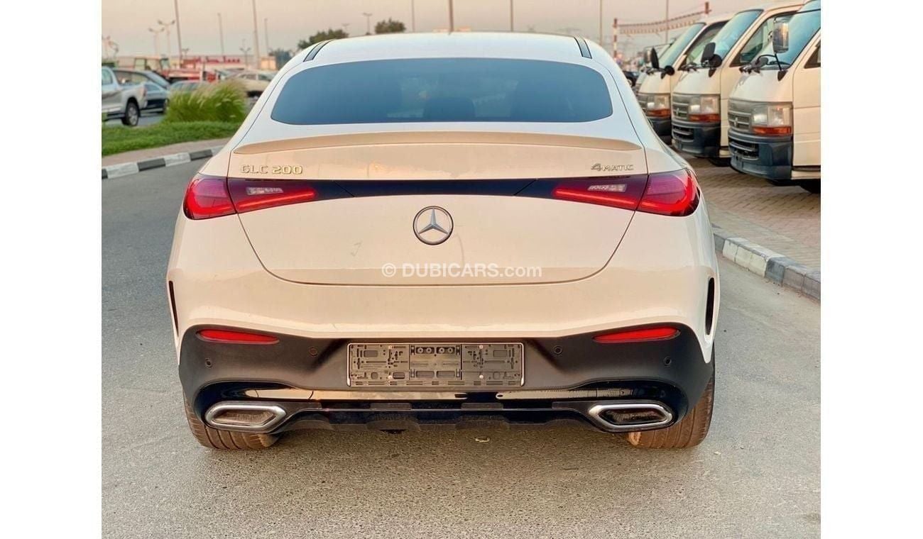 مرسيدس بنز GLC 200 AMG PACKAGE COUPE 2.0 TURBO 2024 MODEL White COLOR