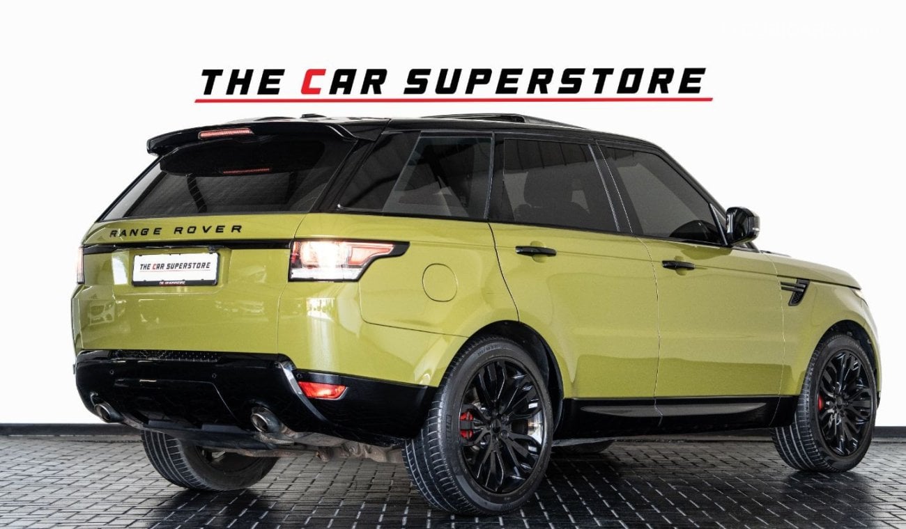 لاند روفر رينج روفر سبورت (آخر) 2015 - RANGE ROVER SPORT - GCC - V6 - PISTACHIO GREEN SPECIAL PAINT