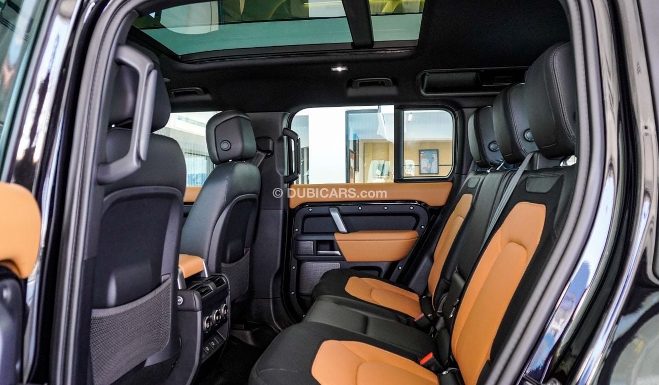 Land Rover Defender 110 X-Dynamic HSE P400 3.0L Land Rover Defender 110 HSE X-Dynamic P400 | Black Pack Edition - 7seat 