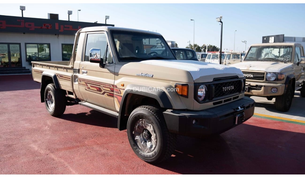 تويوتا لاند كروزر بيك آب TOYOTA LC79 PICK-UP SINGLE CABIN 4.0L MANUAL TRANSMISSION 2024 FULL OPTION