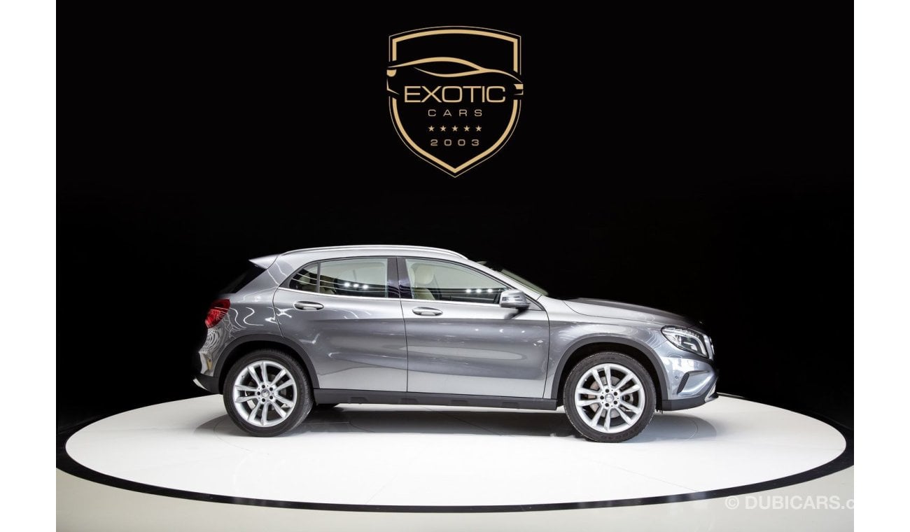 Mercedes-Benz GLA 250 Std Mercedes Benz GLA 250 AMG