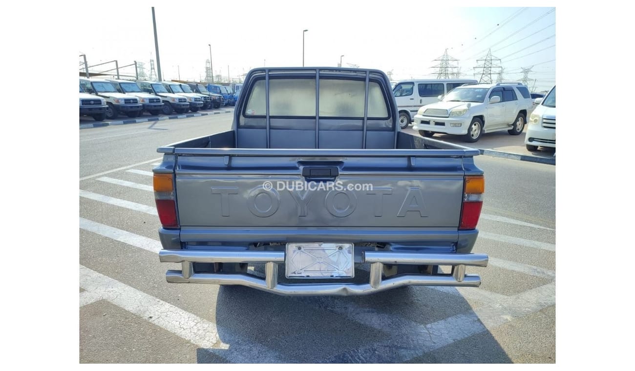 Toyota Hilux LN65-0058137