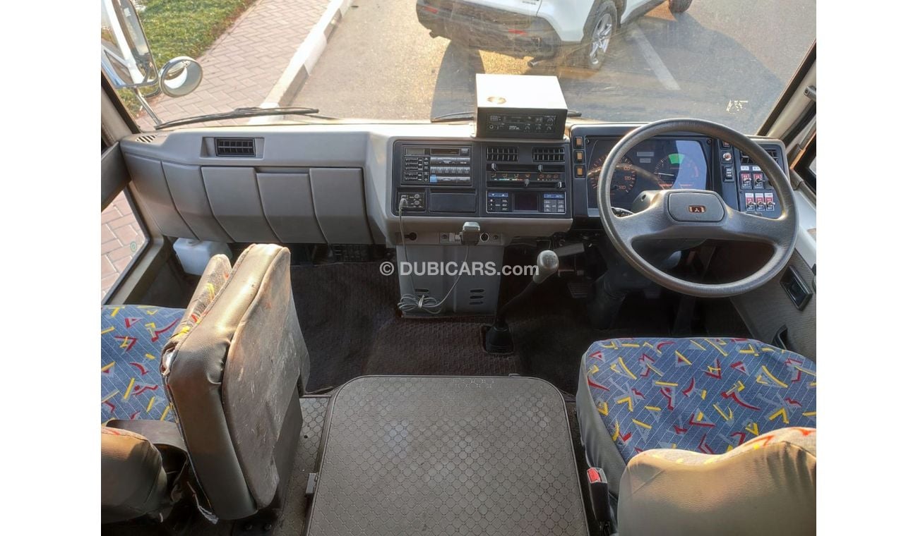 Mitsubishi Rosa MITSUBISHIBE459F-30027 || ROSA (BUS) 4D34 DIESEL RHD	MANUAL ONLY FOR EXPORT.