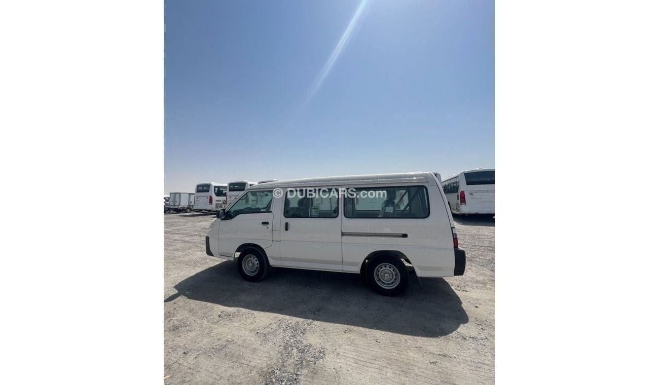 سي إم سي D 260 CMC D260- Window Van -8 seater/ 2.4L 2WD