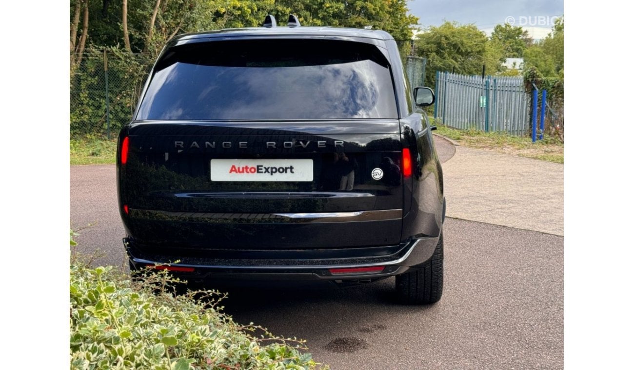 Land Rover Range Rover SV 4.4L V8 Twin Turbocharged AWD