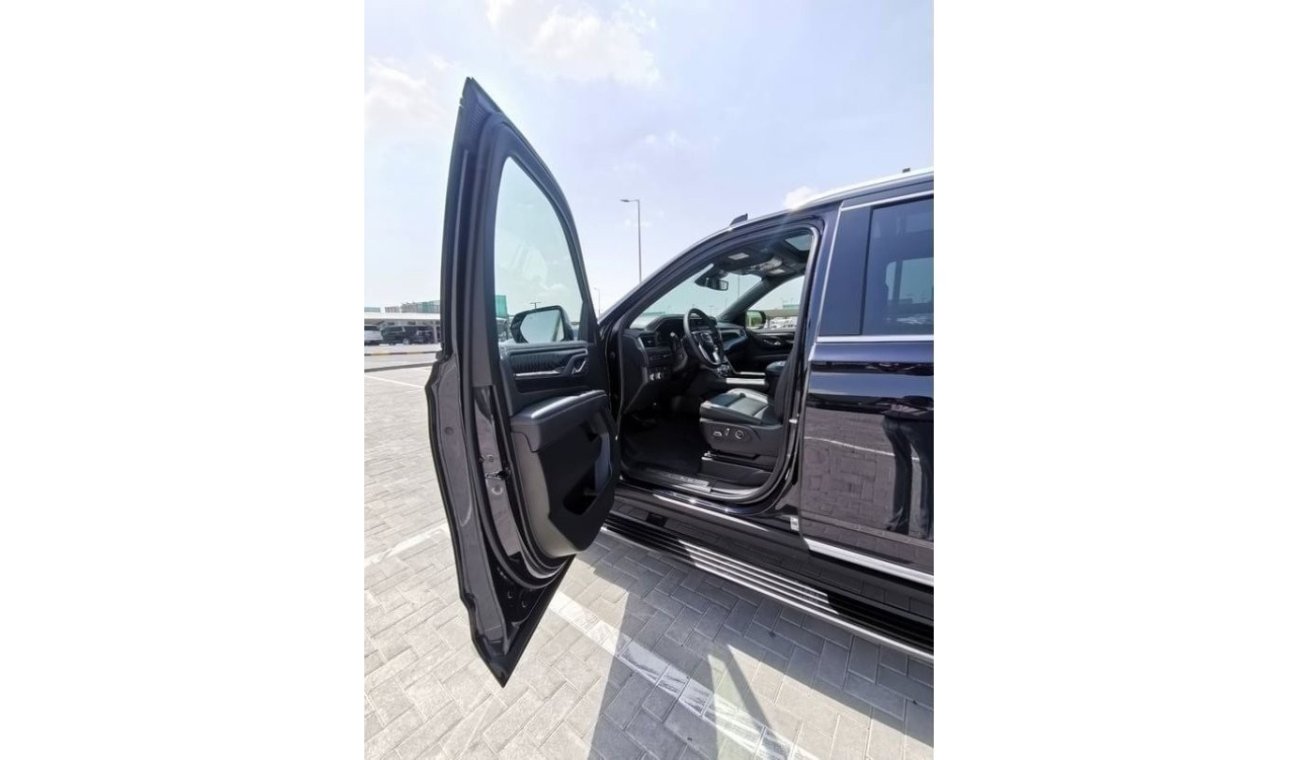 جي أم سي يوكون GMC Denali   - 2023 - Dark Blue