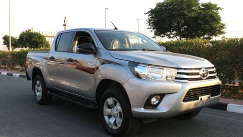 Toyota Hilux S GLX 2.4L 4WD A/T