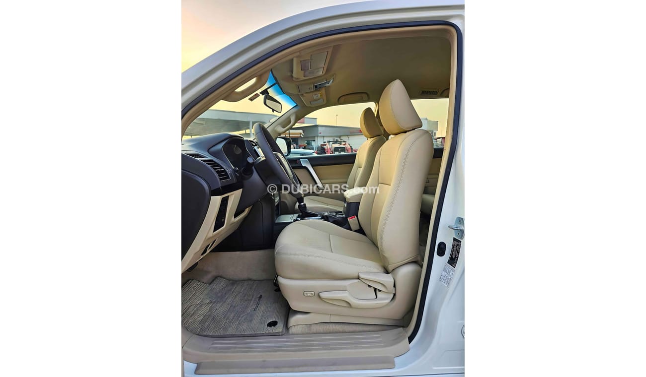 تويوتا برادو GXR V6/ LOW MILEAGE/  LEATHER/ DVD CAMERA/  SPARE UP/ 1670 MONTHLY / LOT# 84633