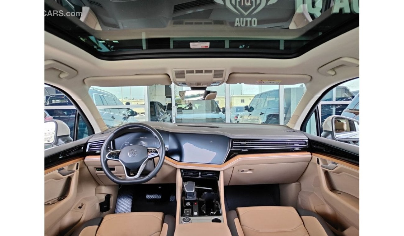 Volkswagen Touareg AED 2,600 P.M | 2021 V.W TOUAREG HIGHLINE | GCC | AGENCY WARRANTY | SERVICE CONTRACT PANORAMIC VIEW