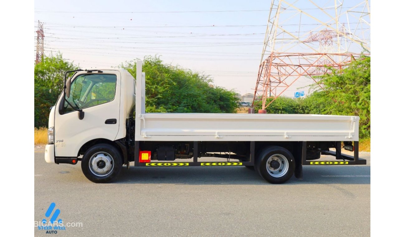 هينو 300 714 Series Pick Up Cargo Body - 4.0L RWD - DSL MT - Low Mileage - Good Condition - Book Now!