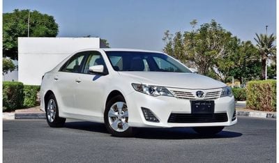 Toyota Camry S+ 2.5L-4CYL Excellent condition - Leather Interior