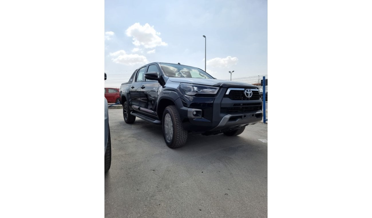 Toyota Hilux 4.0L PETROL A/T ADVENTURE FULL OPTION DOUBLE CABIN PICKUP