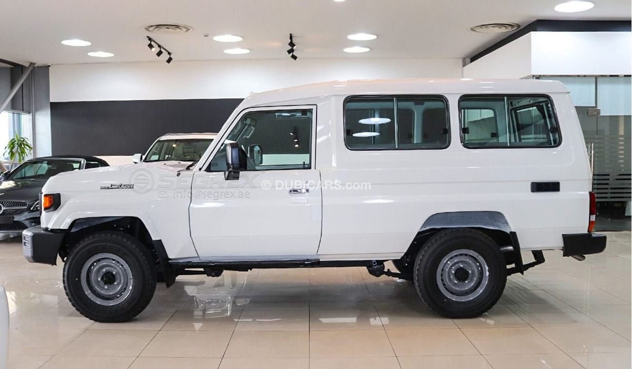 Toyota Land Cruiser Hard Top LC78 DSL 4.2L V6