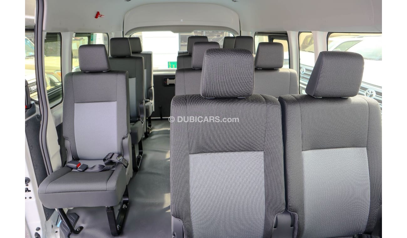 New toyota hiace 2024 Automatic Patrol Passenger 2024 for sale in Dubai