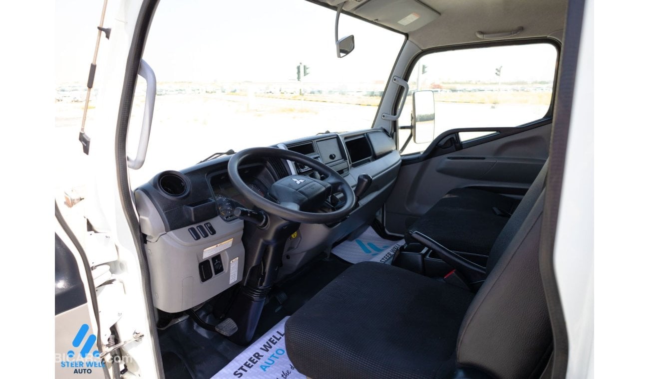 ميتسوبيشي كانتر 2021 Fuso Pick Up with Dry Box 3.0L - Like New Condition - GCC - Book Now!