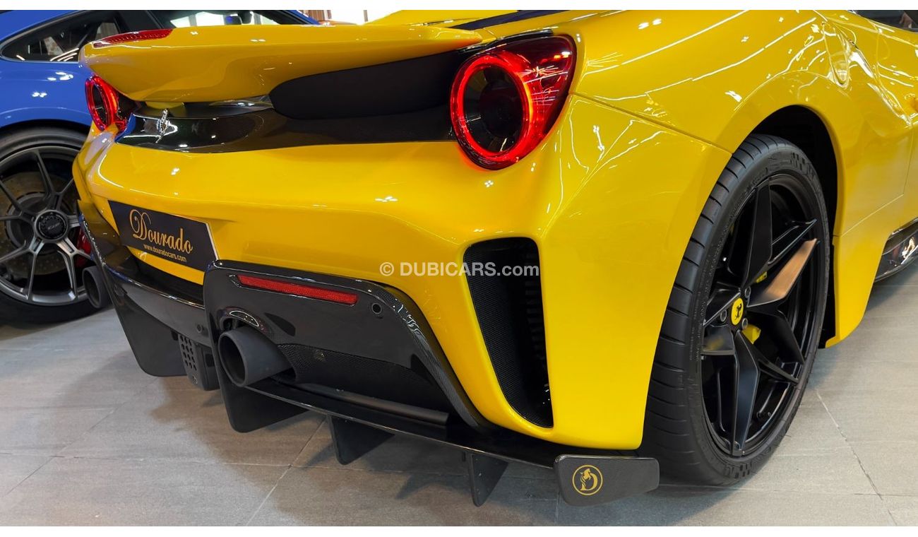 فيراري 488 Pista Spider | 2020 | Giallo Modena | Full Carbon Fiber | 720 HP