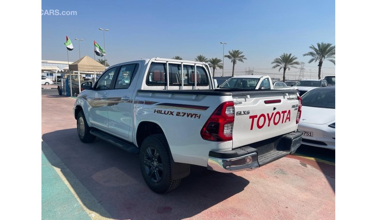 Toyota Hilux 2.7 engine // 4x4 // push start // full option // gcc