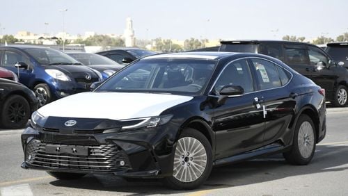 Toyota Camry LE 2.5L Full option  ( Saudi Spec )