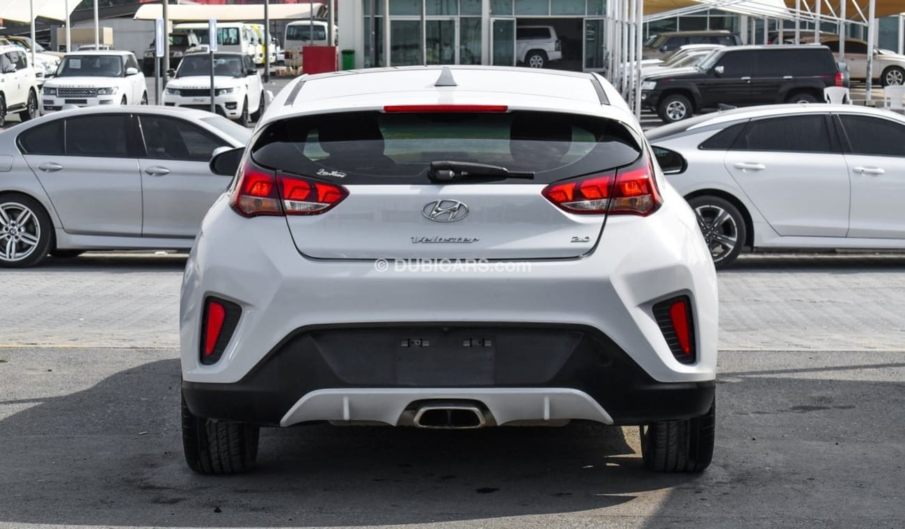 Hyundai Veloster 2.0