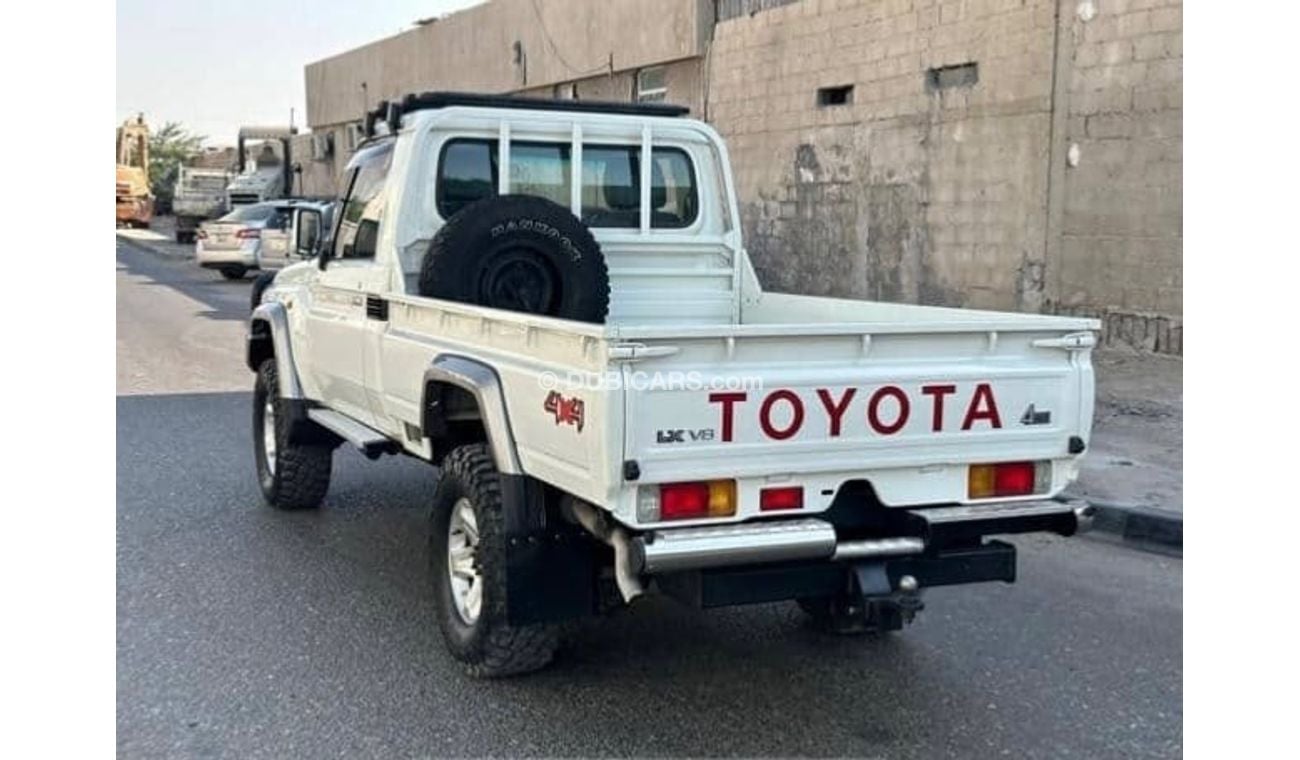 Toyota Land Cruiser Pick-Up 2018 RHD Diesel Engine Single Cabin Full Option Very Clean and Perfect Condition