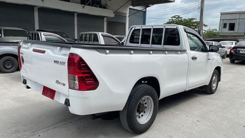 Toyota Hilux Revo Single Cabin