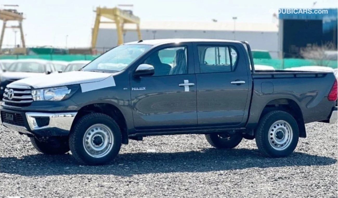 تويوتا هيلوكس Toyota Hilux 2.4L 2024 basic option V4 WITH WINDOWS POWER