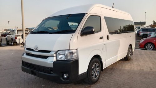 تويوتا هاياس TOYOTA HIACE VAN RIGHT HAND DRIVE (PM1260)