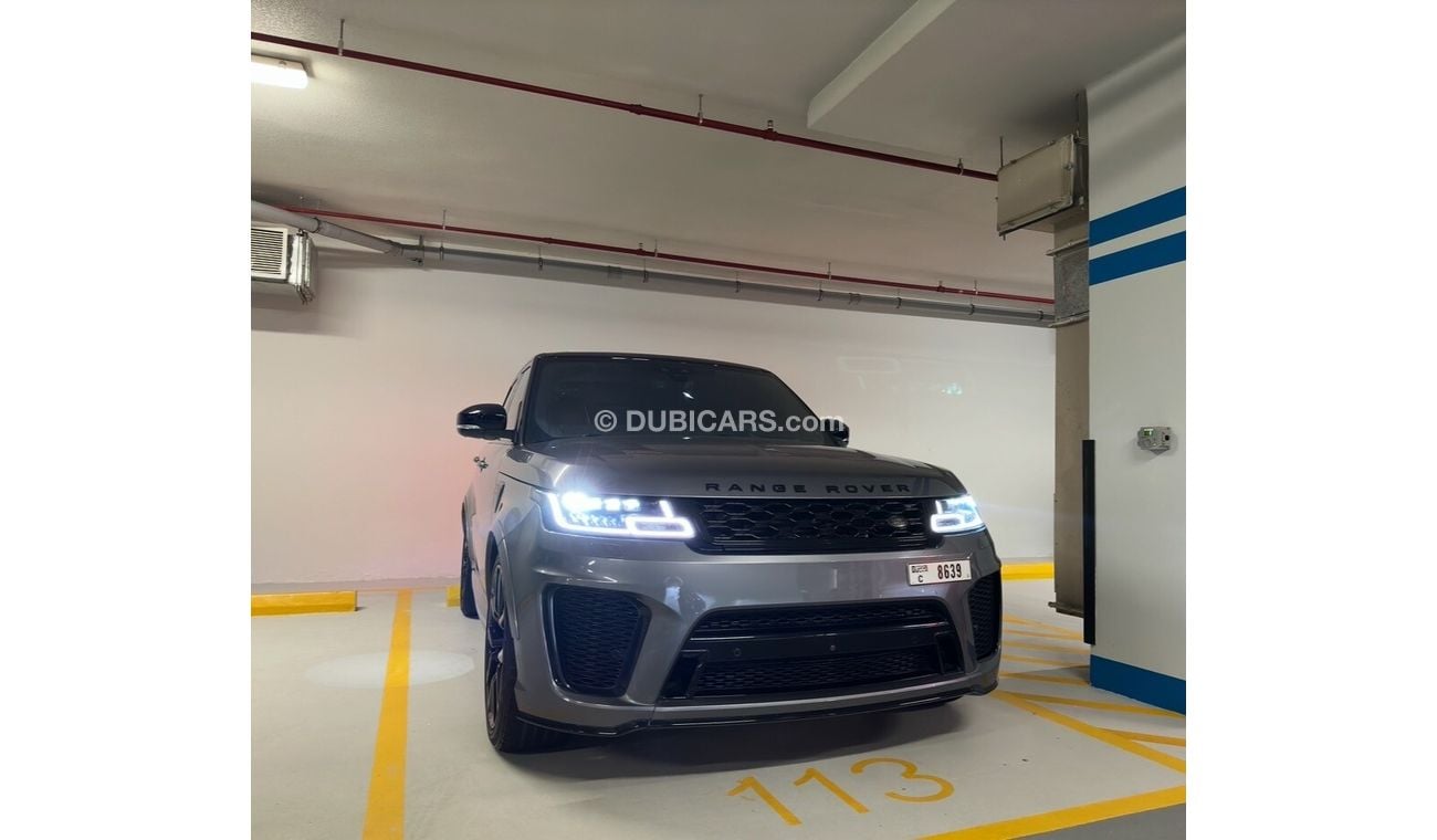 Land Rover Range Rover Sport SVR 5.0L (575 HP) AWD