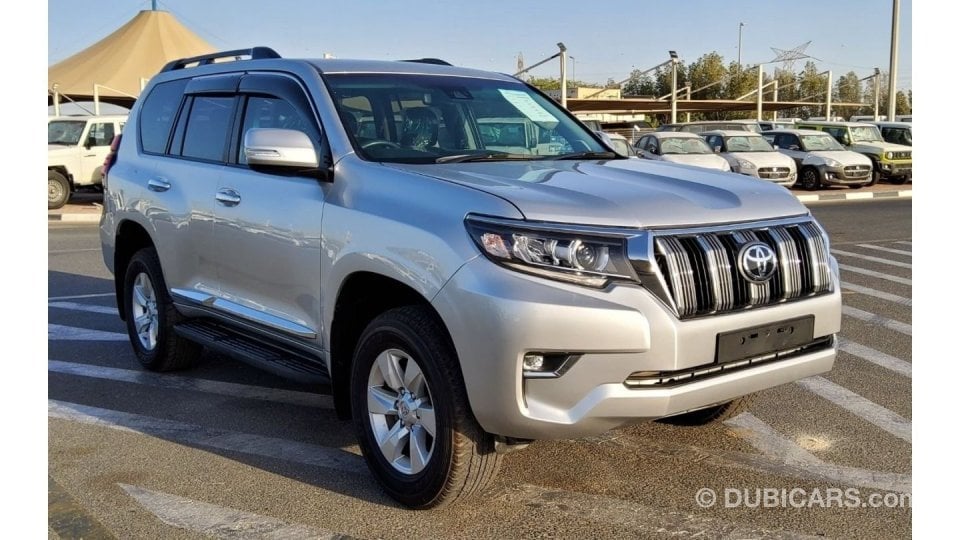 Toyota Land Cruiser Prado 2020 салон