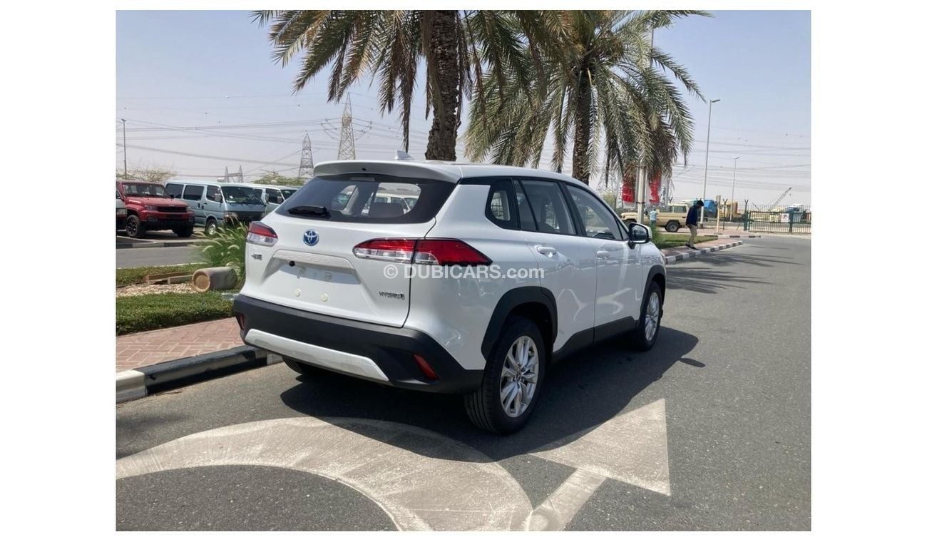 تويوتا كورولا كروس TOYOTA CROSS 2.0 HYBRID MY 2024