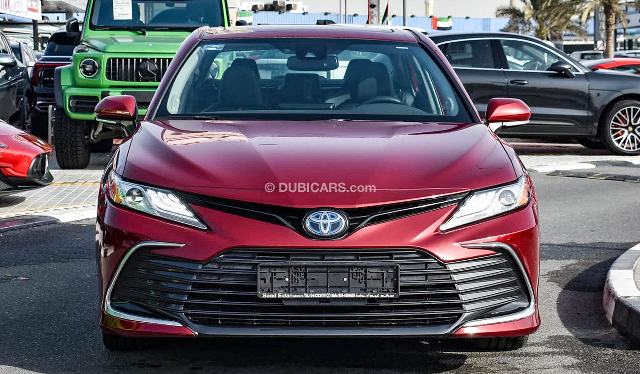 Toyota Camry XLE HYBRID