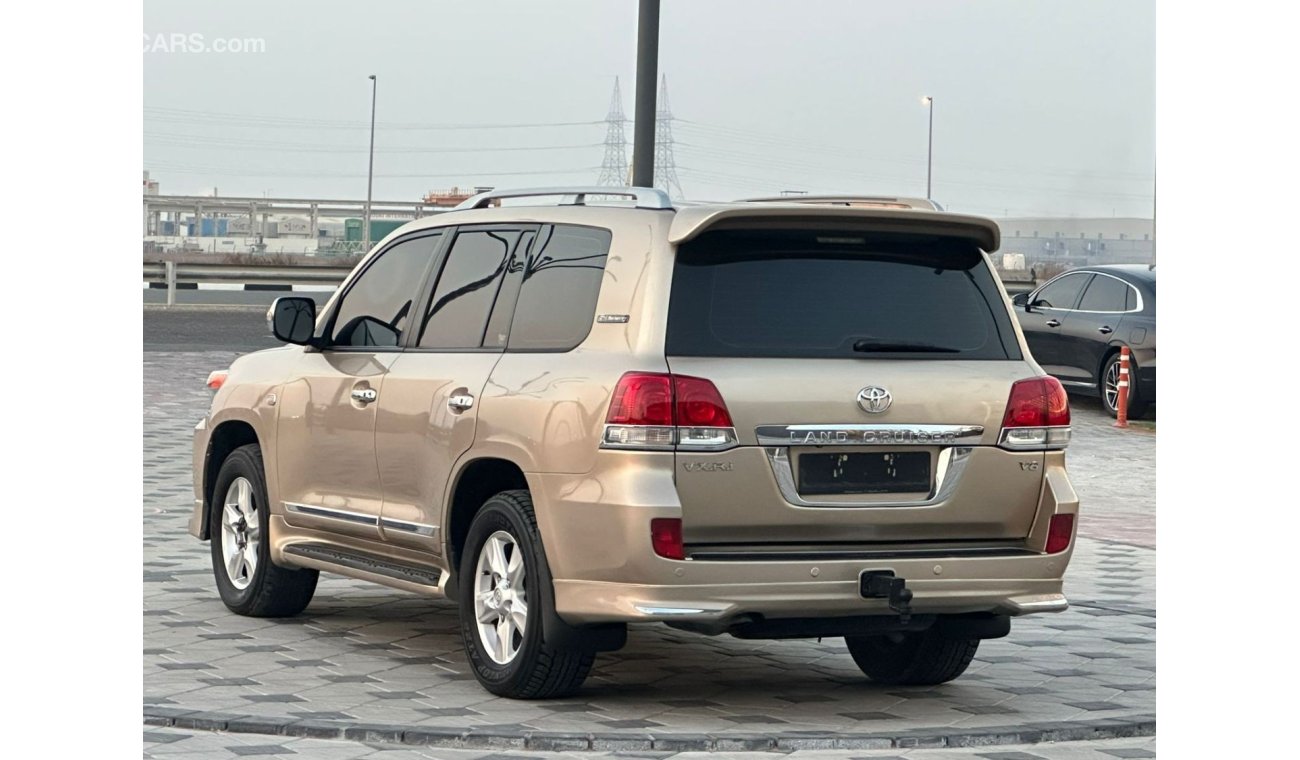 Toyota Land Cruiser VXRi V8 GCC