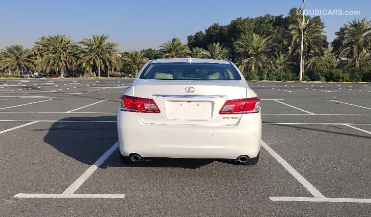 Lexus ES350 2011