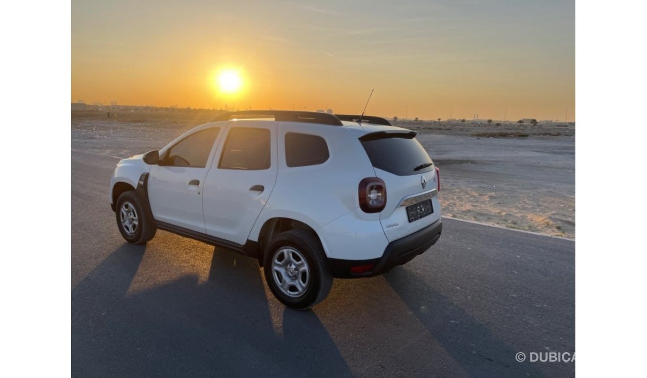 Renault Duster SE Banking facilities without the need for a first payment