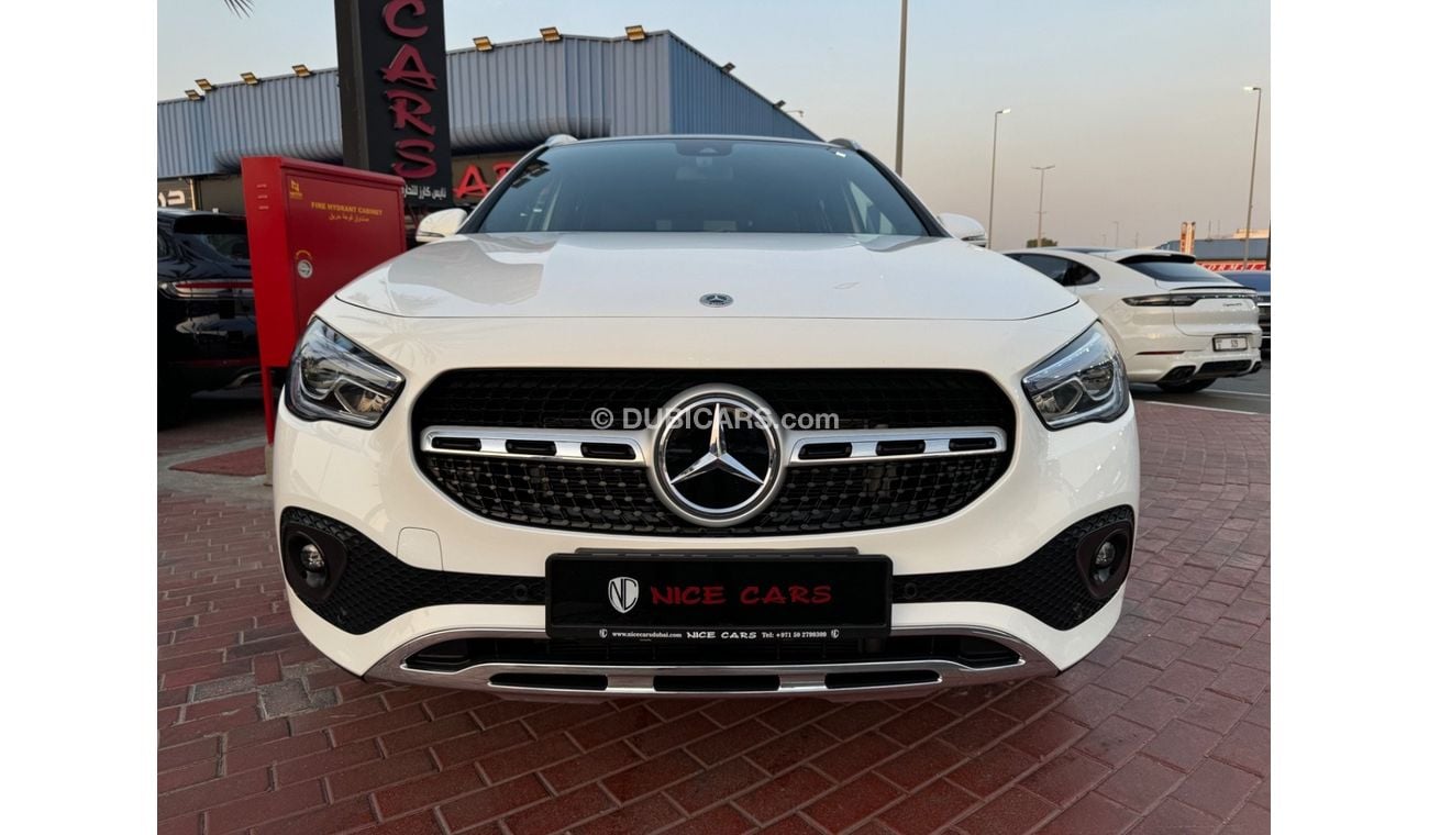 Mercedes-Benz GLA 200 Premium Clean title