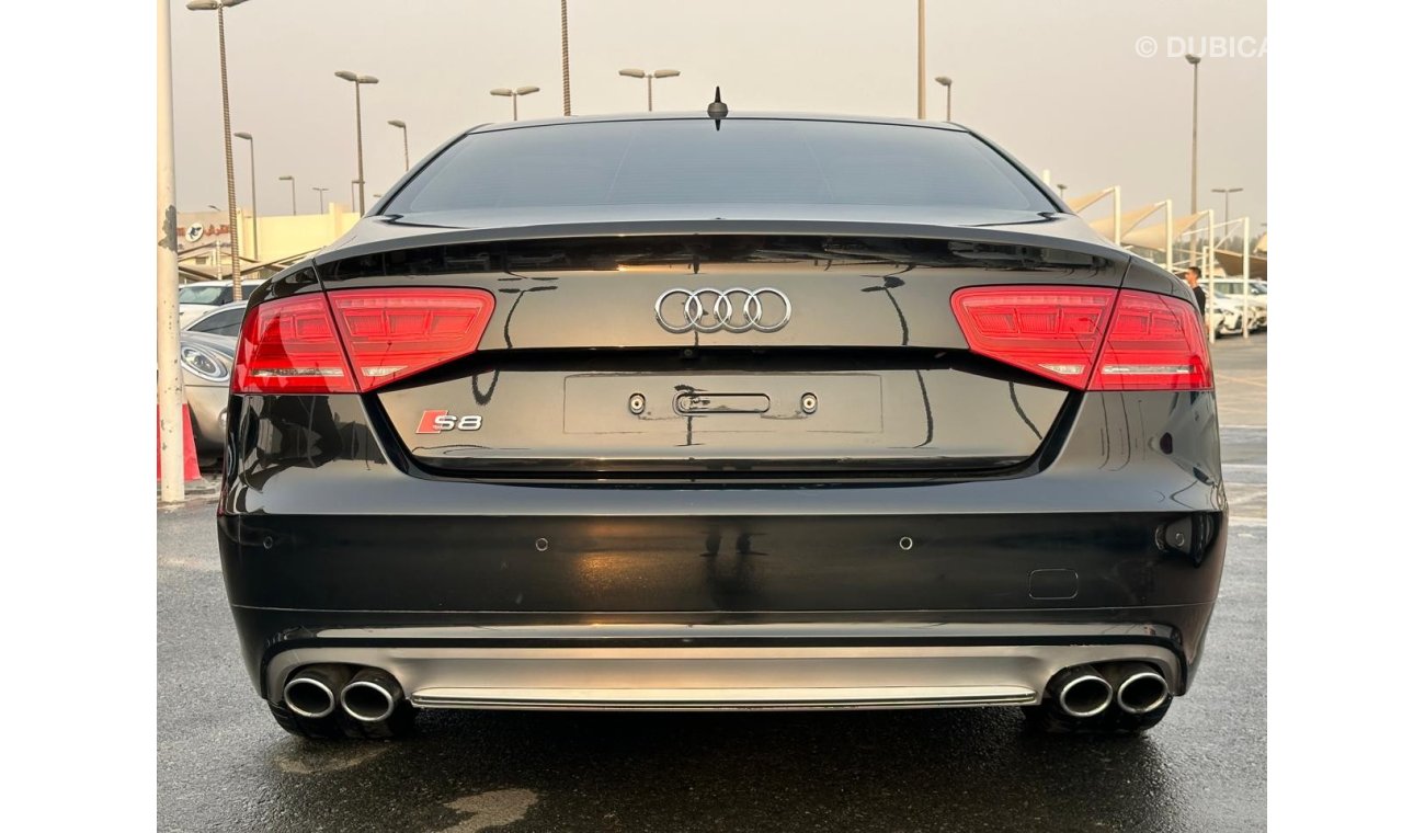 Audi S8 TFSI quattro Top Audi S8 S-LINE _GCC_2014_Excellent Condition _Full option_Fully original paint